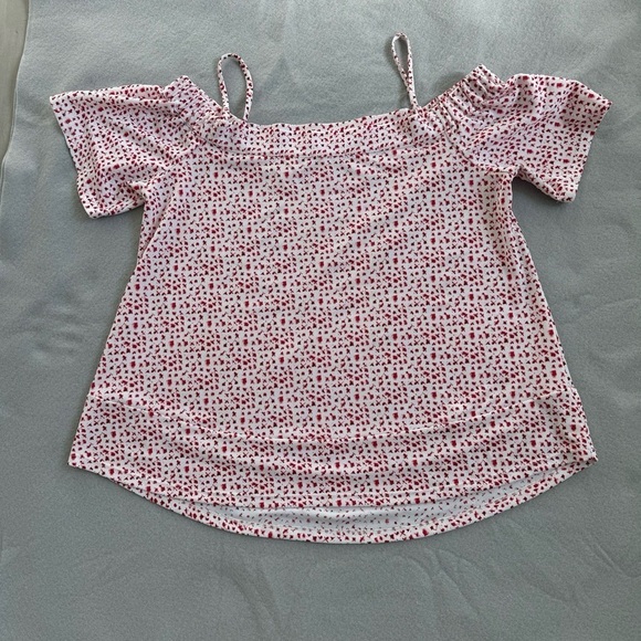 Essentials by Milano Top Square Neck Cold Shoulder Size L - Picture 1 of 7